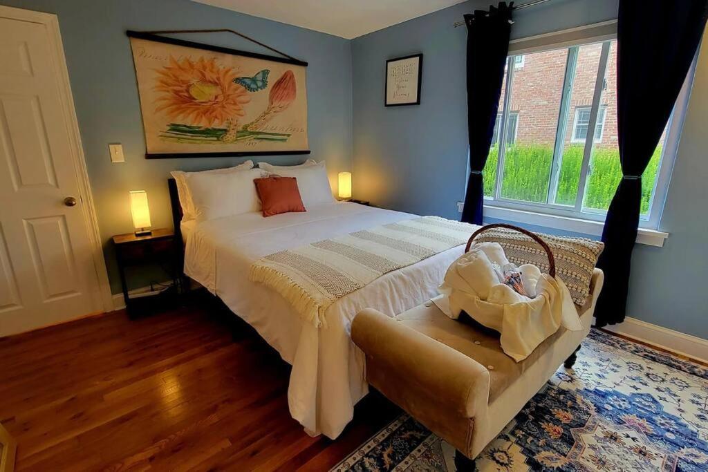 Unique & Peaceful Boston Home Eksteriør bilde