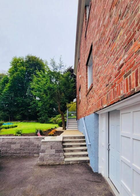 Unique & Peaceful Boston Home Eksteriør bilde